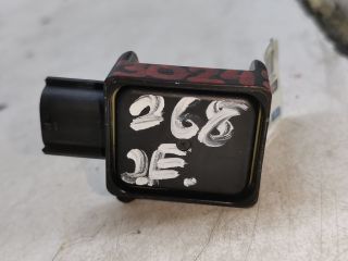 bontott HONDA FR-V Jobb első Oldal Ütközés Érzékelő