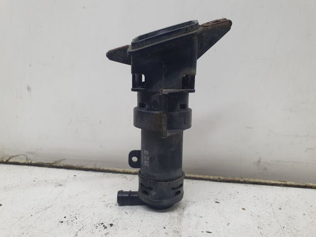 bontott HONDA FR-V Jobb Fényszórómosó Fúvóka