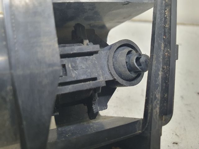 bontott HONDA FR-V Jobb Fényszórómosó Fúvóka