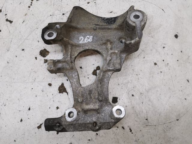 bontott HONDA FR-V Klíma Tartó Bak