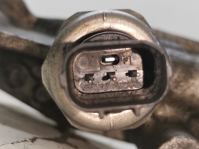 bontott HONDA FR-V Olajnyomás Szelep Okoskerékhez