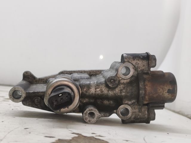 bontott HONDA FR-V Olajnyomás Szelep Okoskerékhez