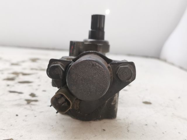 bontott HONDA FR-V Olajnyomás Szelep Okoskerékhez