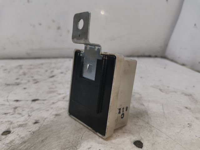 bontott HONDA FR-V Relé