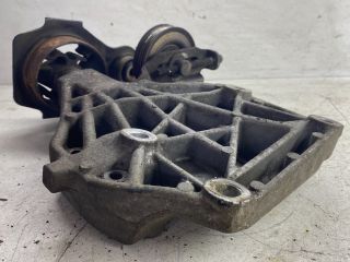 bontott HONDA HR-V Motor Tartó Bak (Pozíciófüggetlen)