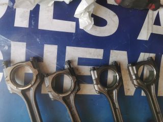 bontott HONDA HR-V Dugattyú és Hajtókar