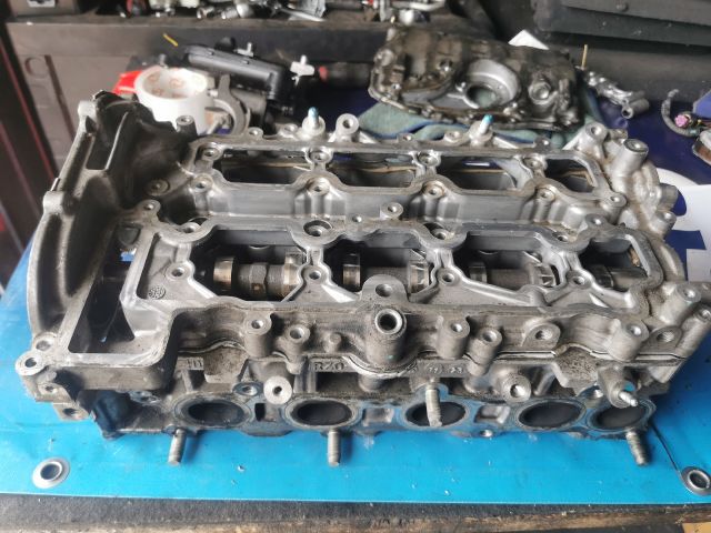 bontott HONDA HR-V Hengerfej