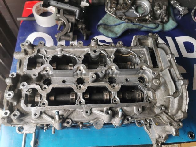 bontott HONDA HR-V Hengerfej