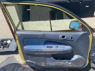 bontott HONDA HR-V Bal első Ajtó (Részeivel)