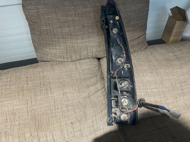 bontott HONDA HR-V Bal Hátsó Lámpa