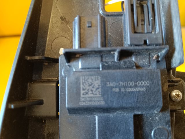 bontott HONDA HR-V Csomagtérajtó Nyitás Érzékelő