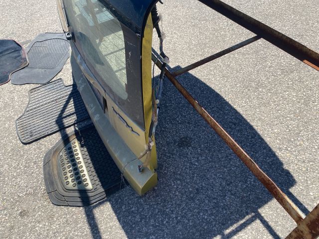 bontott HONDA HR-V Csomagtérajtó (Részeivel)