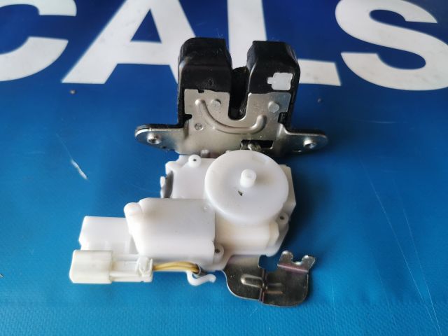 bontott HONDA HR-V Csomagtérajtó Zárszerkezet