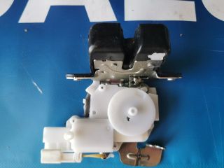 bontott HONDA HR-V Csomagtérajtó Zárszerkezet