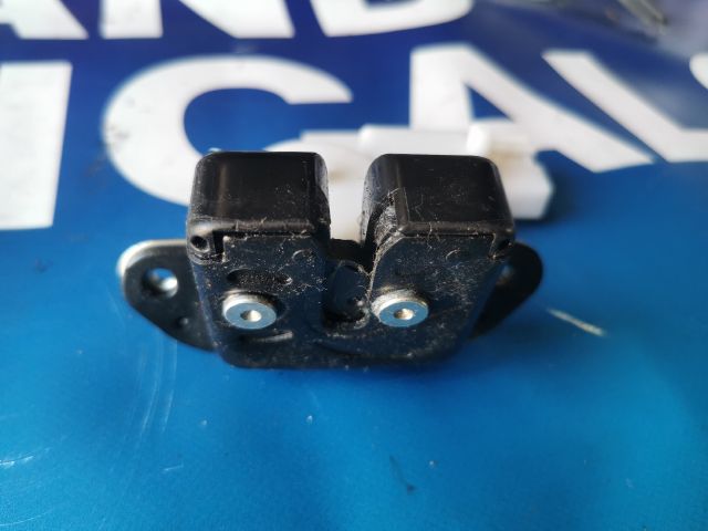 bontott HONDA HR-V Csomagtérajtó Zárszerkezet