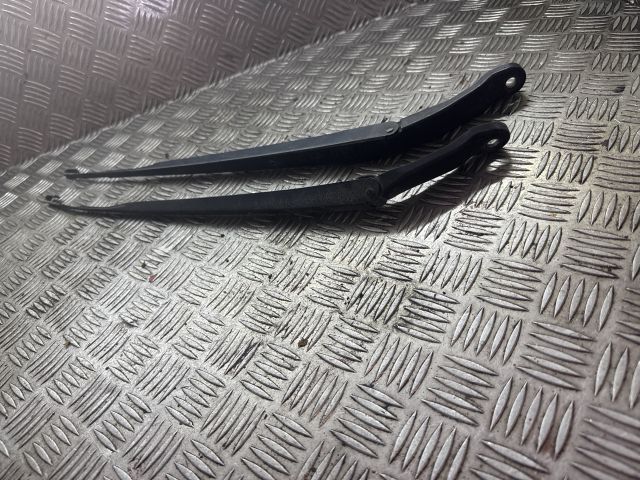 bontott HONDA HR-V Első Ablaktörlő Kar