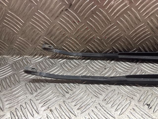 bontott HONDA HR-V Első Ablaktörlő Kar