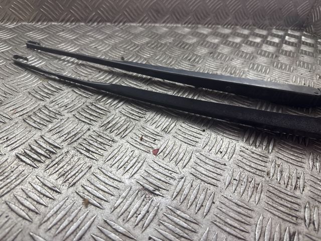 bontott HONDA HR-V Első Ablaktörlő Kar