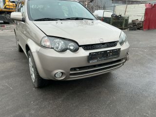 bontott HONDA HR-V Első Lökhárító (Részeivel)