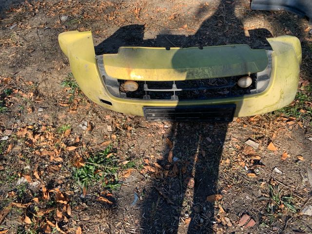 bontott HONDA HR-V Első Lökhárító (Részeivel)