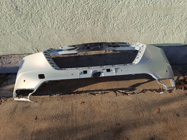 bontott HONDA HR-V Első Lökhárító (Részeivel)