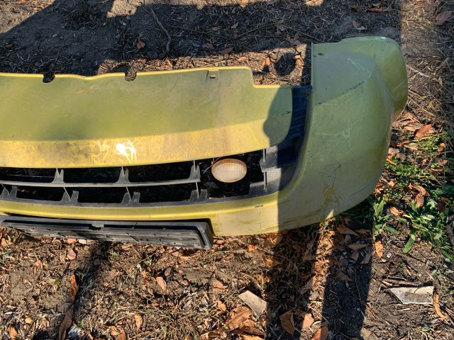 bontott HONDA HR-V Első Lökhárító (Részeivel)