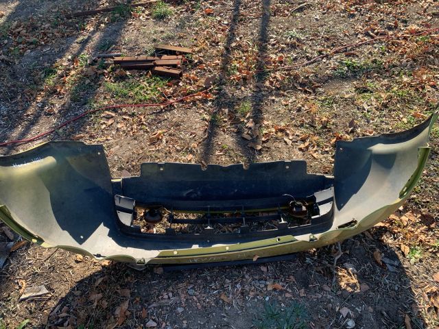 bontott HONDA HR-V Első Lökhárító (Részeivel)