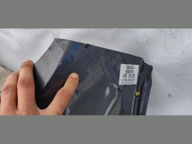 bontott HONDA HR-V Első Lökhárító (Üresen)