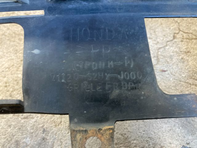 bontott HONDA HR-V Hűtőrács