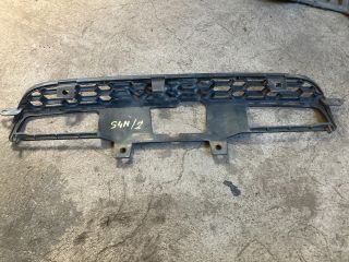 bontott HONDA HR-V Hűtőrács