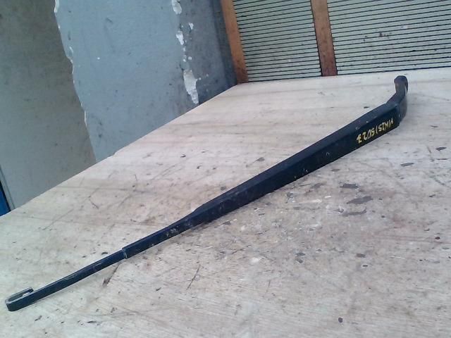 bontott HONDA HR-V Jobb első Ablaktörlő Kar