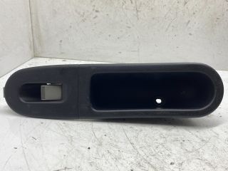 bontott HONDA HR-V Jobb hátsó Ablakemelő Kapcsoló