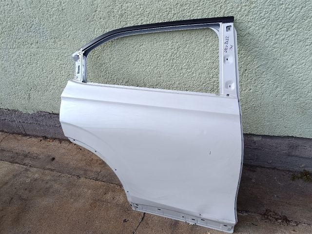 bontott HONDA HR-V Jobb hátsó Ajtó (Üres lemez)