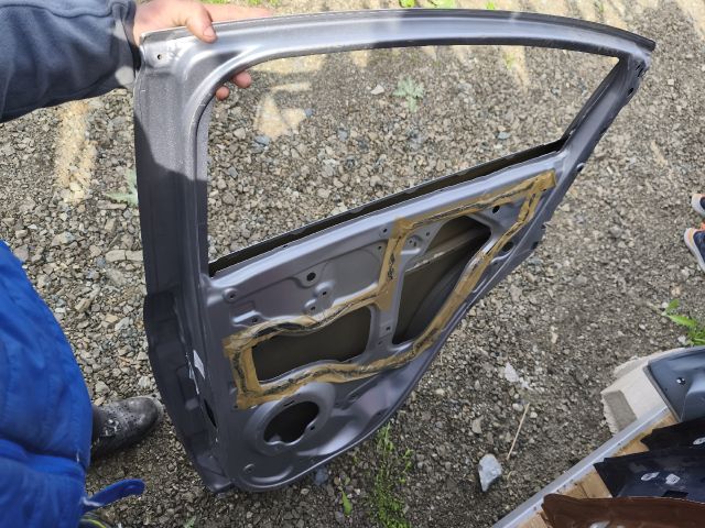 bontott HONDA HR-V Jobb hátsó Ajtó (Üres lemez)