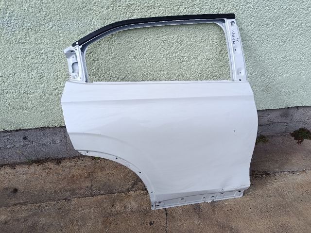 bontott HONDA HR-V Jobb hátsó Ajtó (Üres lemez)