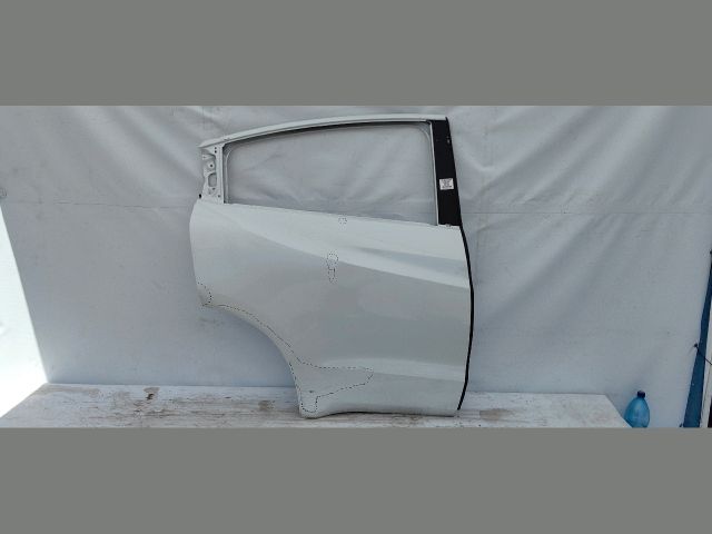 bontott HONDA HR-V Jobb hátsó Ajtó (Üres lemez)