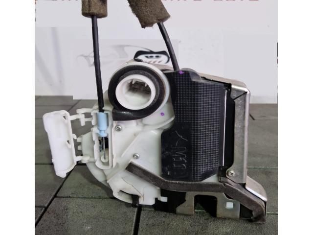 bontott HONDA HR-V Jobb hátsó Ajtózár