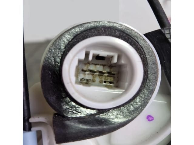 bontott HONDA HR-V Jobb hátsó Ajtózár