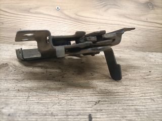 bontott HONDA HR-V Motorháztető Zárszerkezet