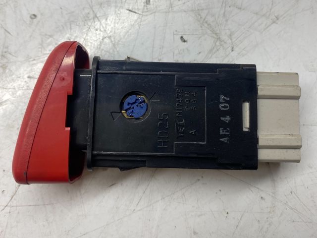 bontott HONDA HR-V Vészvillogó Kapcsoló