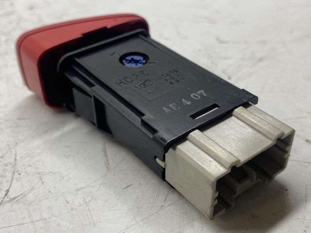 bontott HONDA HR-V Vészvillogó Kapcsoló