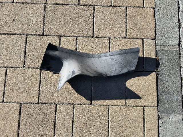 bontott HONDA INSIGHT Bal hátsó Belső Küszöb Burkolat