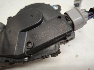 bontott HONDA INSIGHT Első Ablaktörlő Motor