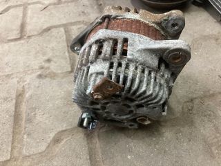 bontott HONDA JAZZ Generátor