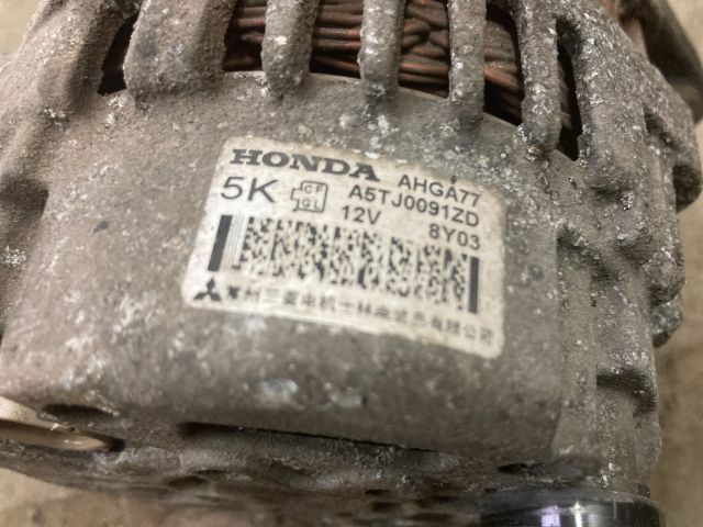 bontott HONDA JAZZ Generátor