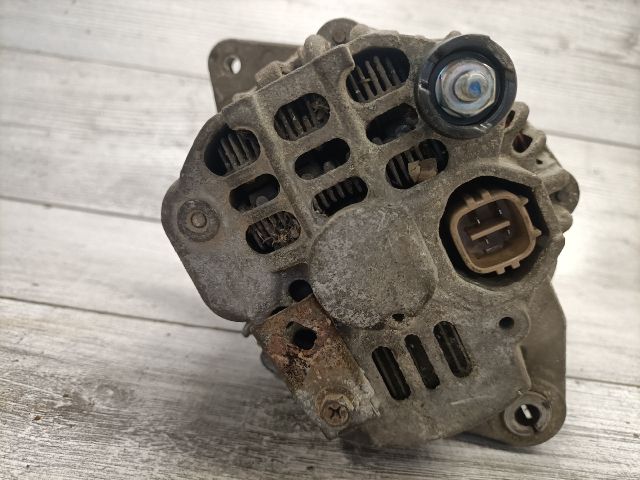 bontott HONDA JAZZ Generátor