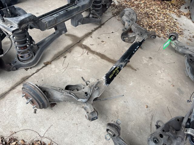 bontott HONDA JAZZ Hátsó Híd (Dobfékes)