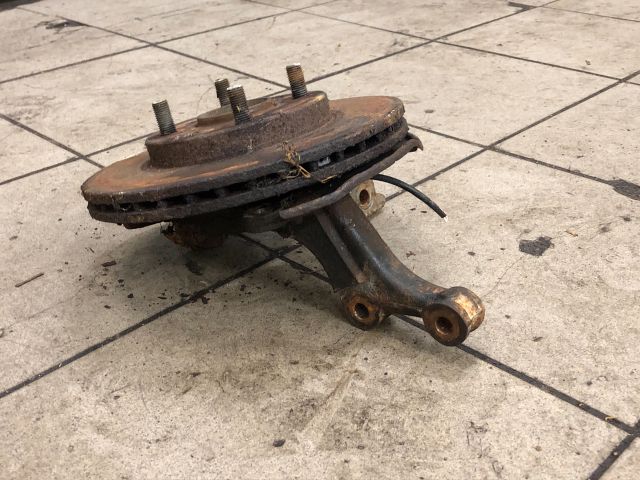 bontott HONDA JAZZ Jobb első Csonkállvány Kerékaggyal