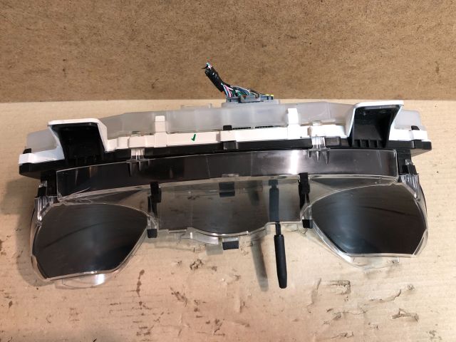 bontott HONDA JAZZ Kilométeróra