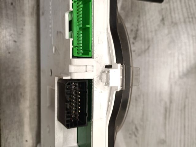 bontott HONDA JAZZ Kilométeróra